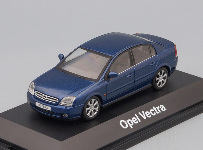 OPEL Vectra Stufenheck (2002), dark blue metallic