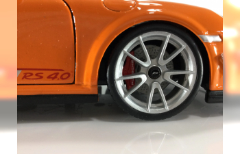 PORSCHE 911 GT3 RS 4.0 orange