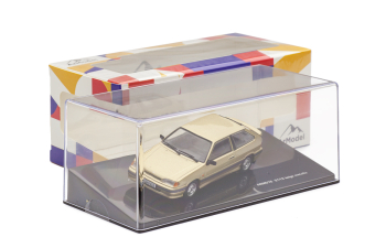 ВАЗ-2113 Lada Samara II (Лада Самара 2) Тринашка (2004), бежевый металлик