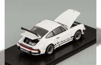 PORSCHE 911 Carrera 2.7 (1975), white