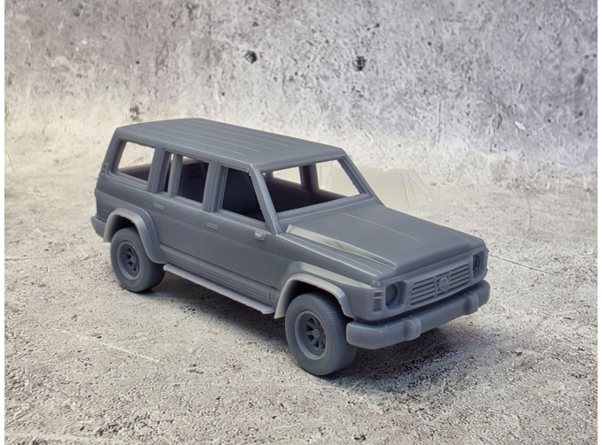 Сборная модель Nissan Patrol Y60