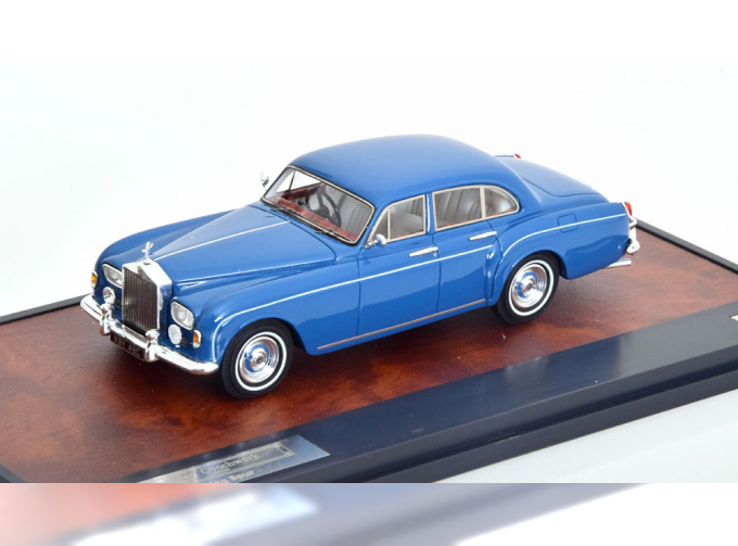 ROLLS ROYCE Flying Spur (1965), blau