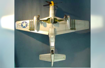 Сборная модель Американский истребитель North American P-51D Mustang IV