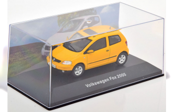 VOLKSWAGEN Fox (2005), yellow