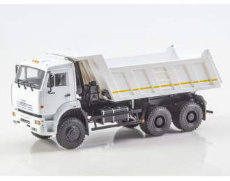 Камский грузовик 6522 самосвал, белый