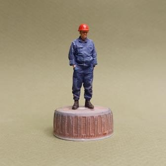 Фигура 0887 Рустам строитель, окрашенная (цвет в ассортименте)