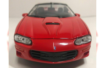 Chevrolet Camaro SS 2002 красный