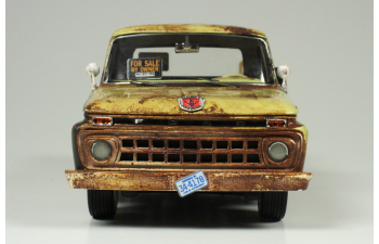 FORD F-100 PICK-UP Stepside (1965), weathered