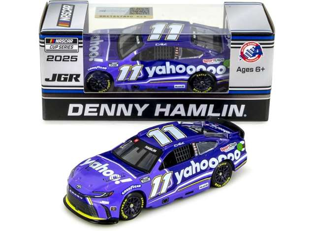 Toyota Camry #11 Denny Hamlin *Yahoo!*, purple/white 2025