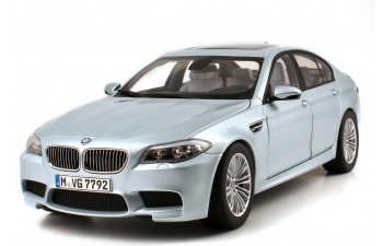 BMW M5 F10 (2012), silver stone metallic