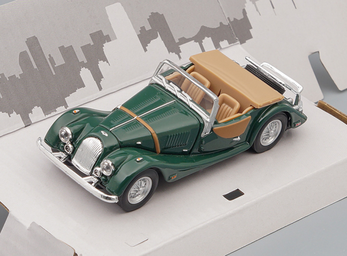 MORGAN Plus 8 Convertible (open), green