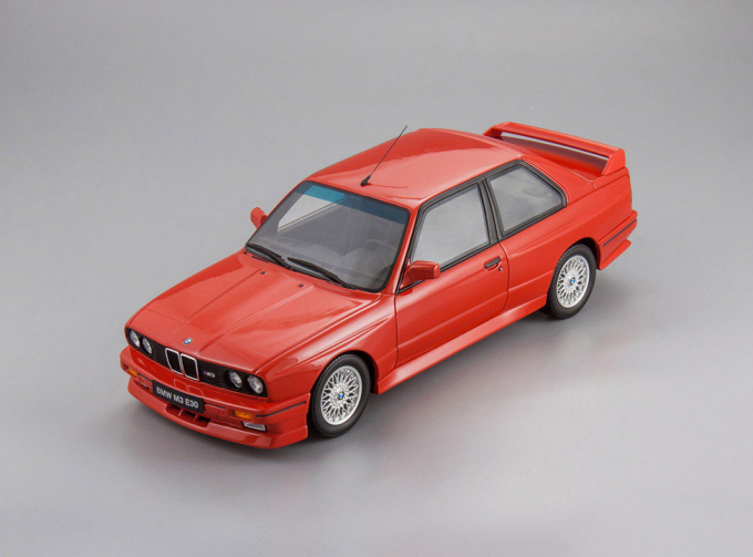 BMW M3 E30 (red)