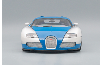 BUGATTI Veyron edition Centenaire 2009, chrome / blue