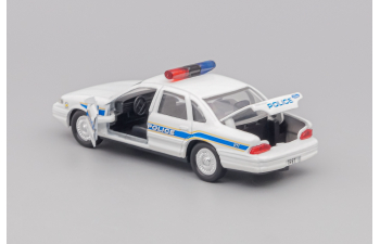 FORD Crown Victoria Lincoln Police, white