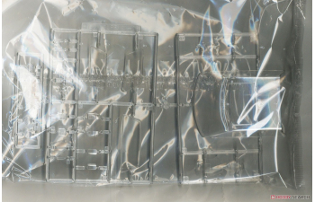 Сборная модель TOYOTA VZN130G HILUX SURF LIFT UP '91