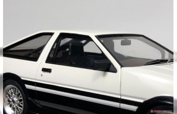 Сборная модель Toyota Levin AE86 Wataru