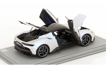 MASERATI MC20 Coupe (2020), matt-white black