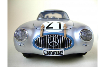 MERCEDES-BENZ 300 SL No 21 Winner Le Mans, Lang/Riess (1952)