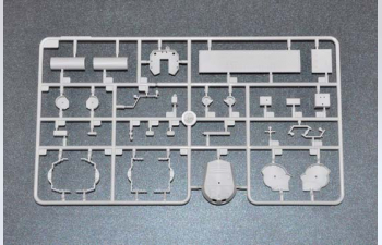 Сборная модель Корабль HMS Roberts Monitor