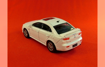 MITSUBISHI Lancer EX Future (рабочая оптика), white