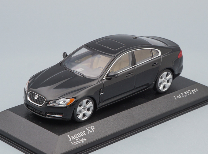 JAGUAR XF (2007), black metallic