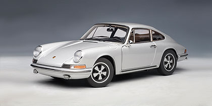 PORSCHE 911S 1968, SILVER