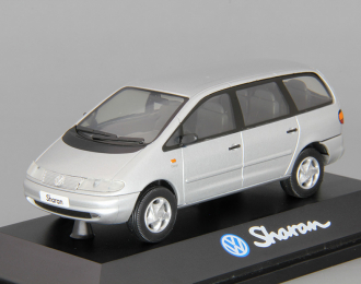 VOLKSWAGEN Sharan 7M8 (1995), silver