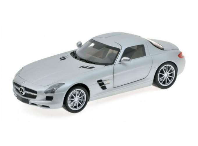 MERCEDES-BENZ SLS AMG - 2010 - MATT SILVER