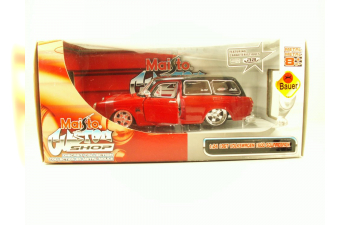 VOLKSWAGEN 1600 Squareback (1967), Custom Shop 1:24, красный