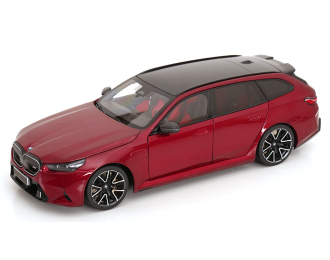 BMW M5 Touring (2024), dark red-metallic