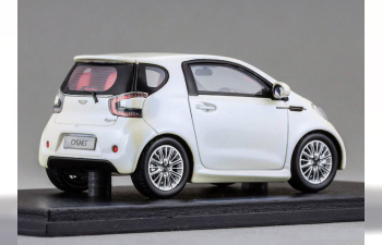 ASTON MARTIN Cygnet (2012), met white