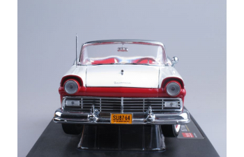 FORD Fairlane 500 Skyliner (1957), red / white