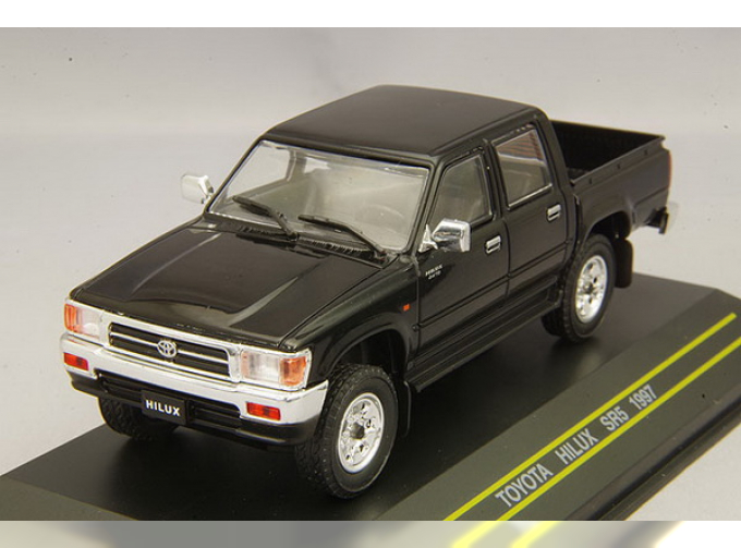 TOYOTA HiLux SR5 4x4 1997 Black