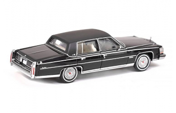 CADILLAC Fleetwood Brougham (1982), black