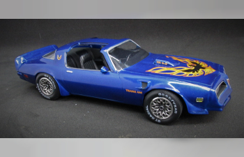 Сборная модель PONTIAC Firebird T/A (2T) 1977