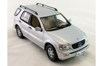 MERCEDES-BENZ ML 320 (2001), Mercedes-Benz Offizielle Modell-Sammlung 64, silver