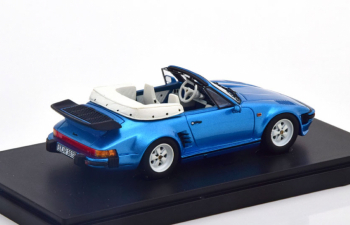 PORSCHE 911 SE Flatnose Convertible (1988), light blue-metallic