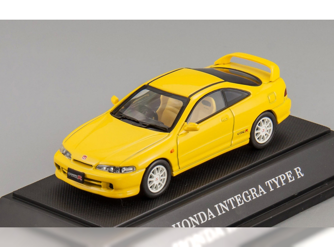 Honda Integra Type R (yellow)