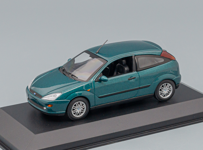 FORD Focus (1998), Green Met