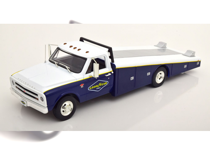 CHEVROLET C-30 Ramp Truck (1967)