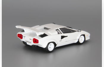 LAMBORGHINI Countach LP500S, white