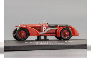 ALFA ROMEO 8C #8 Winner LM 1932 L.Chinetti - R.Sommer