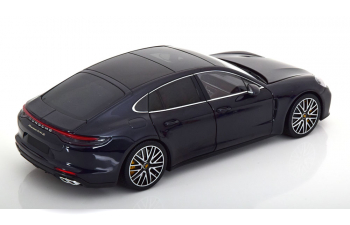 PORSCHE Panamera Turbo S (2020), blue metallic