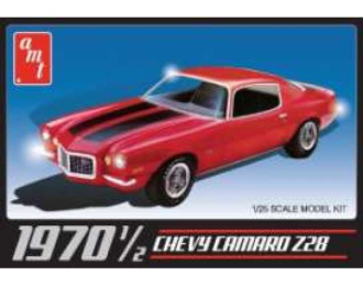 Сборная модель 1/2 Chevrolet Camaro, plastic modelkit 1970