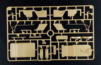 Сборная модель Mittlerer Einheits PersonenKraftwagen (m.E.Pkw)Kfz12(Early Version) & 2.8cm sPzB41 On L