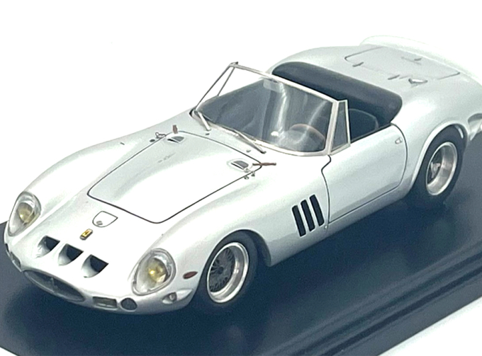 Ferrari 250 GTO 1962 Spyder LWB sn 1443GT, Silver