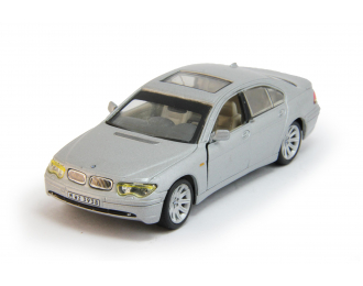 BMW 745i Limousine, silver