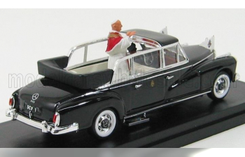 MERCEDES-BENZ 300 D Limousine (1960) - With Figure Pope - Papa Giovanni Xxiii, Black