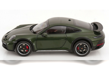 PORSCHE 911 Dakar (2023), green metallic