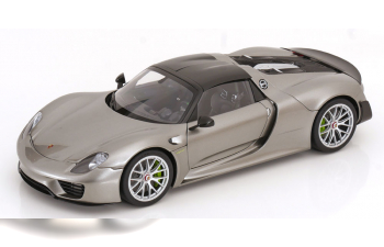 PORSCHE 918 Spyder Weissach Package (2013), silver/grey-metallic